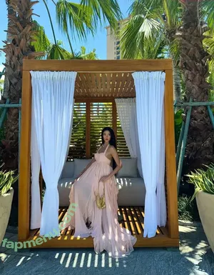 nopearii / Ari / noeeeliiiiia nude photo #0484