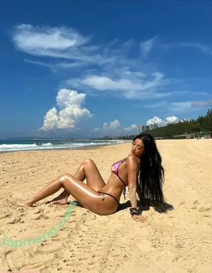 nopearii / Ari / noeeeliiiiia nude photo #0490