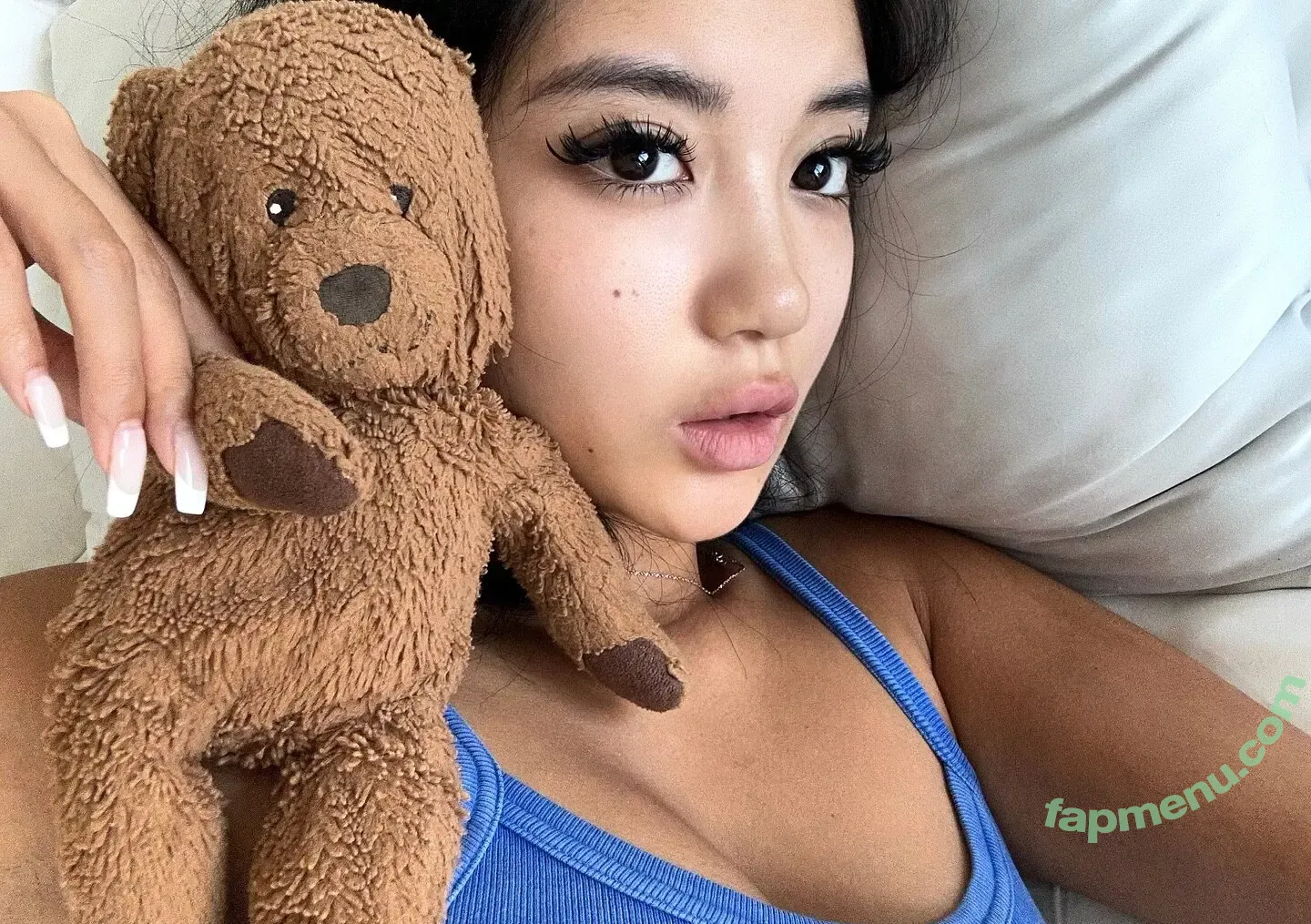 nopearii nude photo #0389 (Ari / noeeeliiiiia)