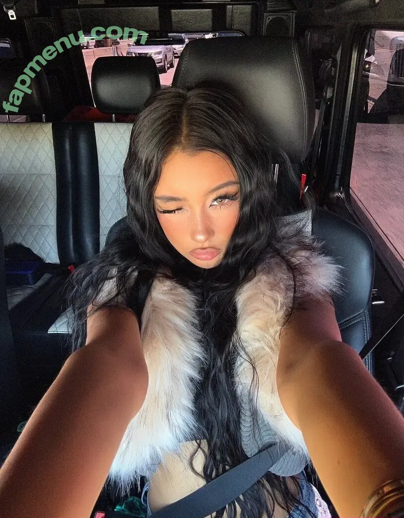 nopearii nude photo #0409 (Ari / noeeeliiiiia)