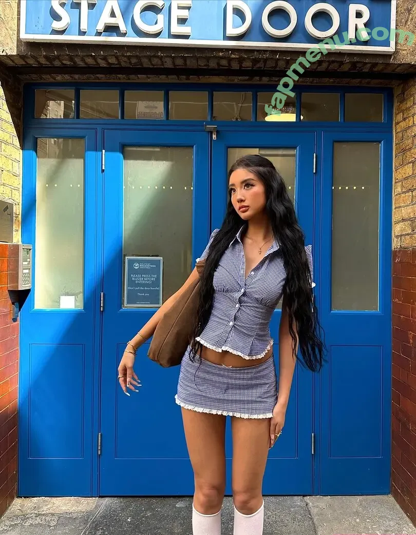 nopearii nude photo #0450 (Ari / noeeeliiiiia)