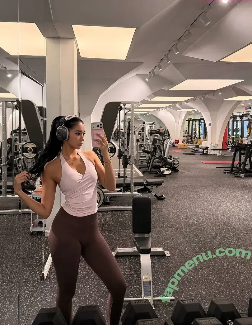 nopearii nude photo #0464 (Ari / noeeeliiiiia)