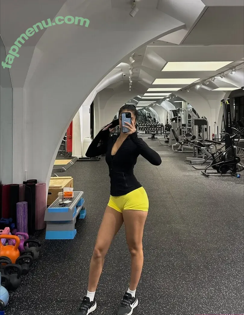 nopearii nude photo #0472 (Ari / noeeeliiiiia)