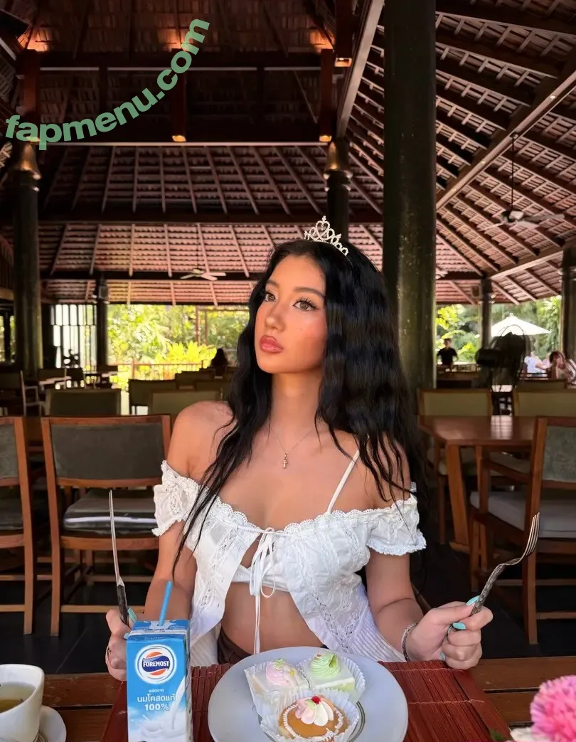 nopearii nude photo #0526 (Ari / noeeeliiiiia)