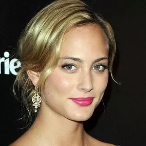 Nora Arnezeder / noraarnezederofficial nude photo #0006