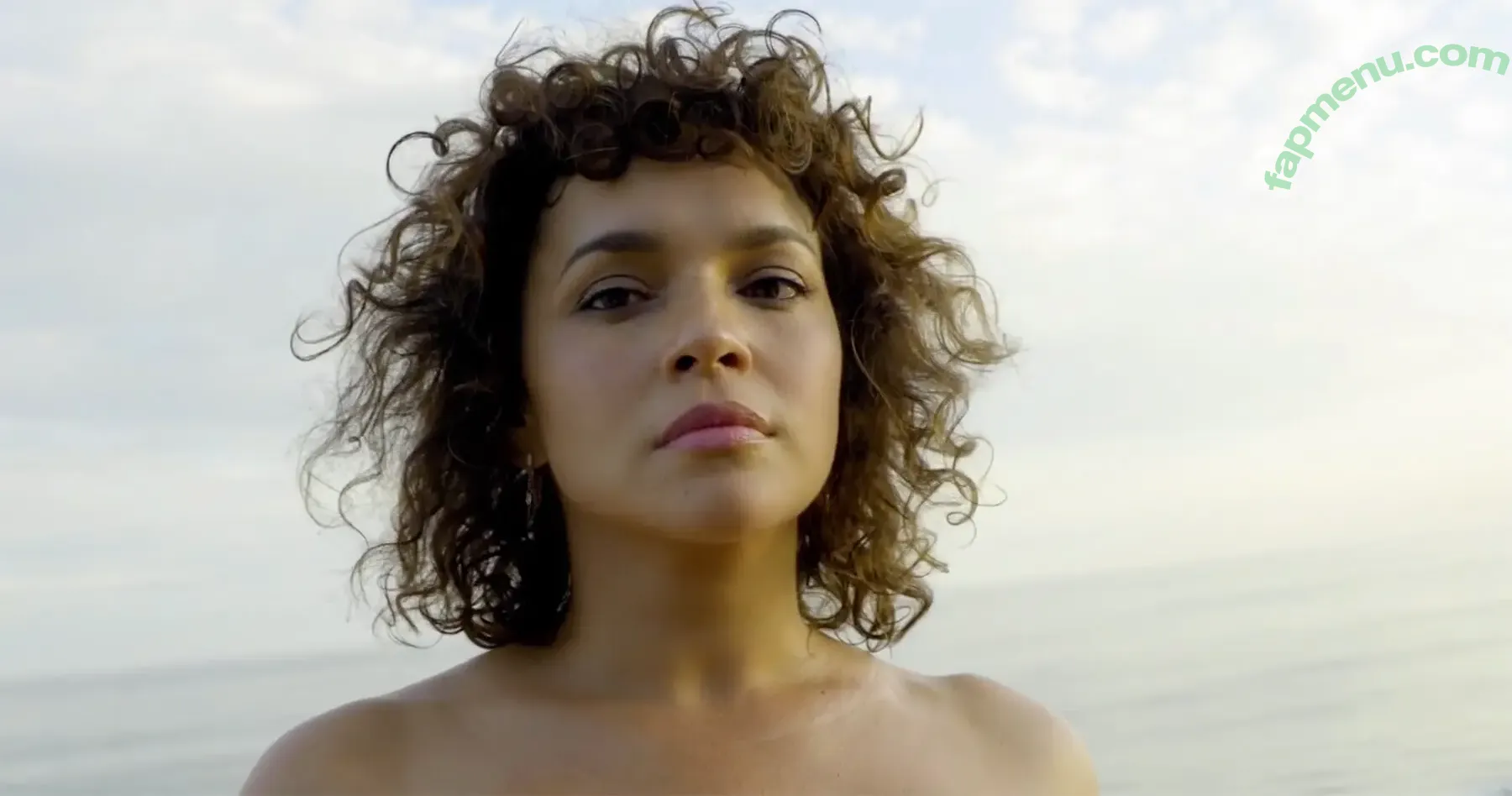 Norah Jones nude photo #0002 (Norah Jones)