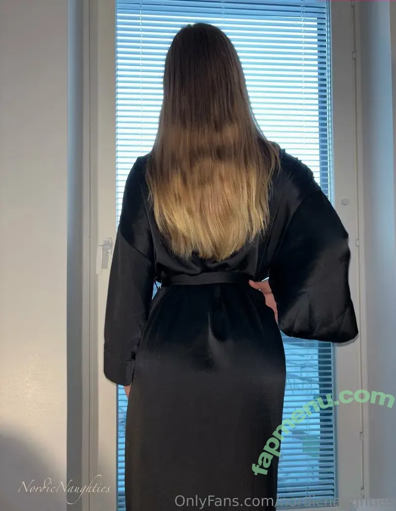 nordicnaughties nude photo #0001 (nordicnaughty)