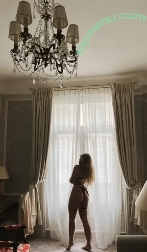 norieneels.free / bambiinaxgiiustax nude photo #0007