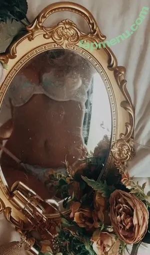 norieneels.free / bambiinaxgiiustax nude photo #0011