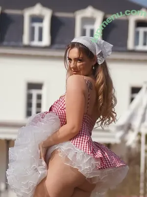 norieneels.free / bambiinaxgiiustax nude photo #0021