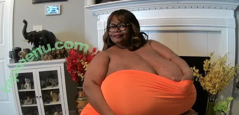 Norma Stitz nude photo #0001 (Annie Hawkins-Turner / MZNORMASTITZ / mznormastitztherealtitqueen)