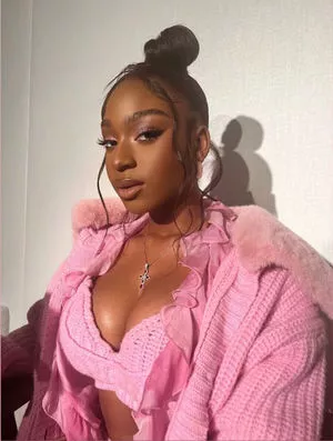 Normani / normani.sasha nude photo #0033