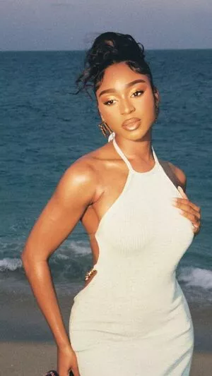 Normani / normani.sasha nude photo #0043