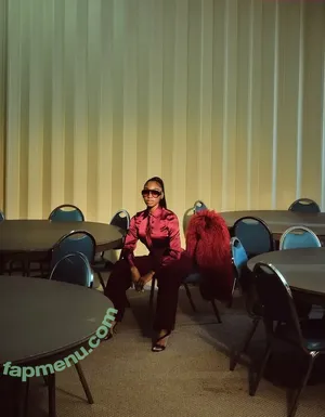 Normani / normani.sasha nude photo #0523