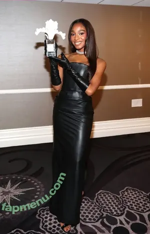 Normani / normani.sasha nude photo #0544