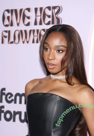 Normani / normani.sasha nude photo #0549