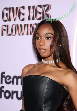 Normani / normani.sasha nude photo #0558