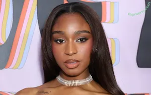 Normani / normani.sasha nude photo #0574