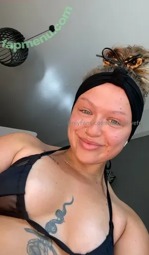  nude photo #0009