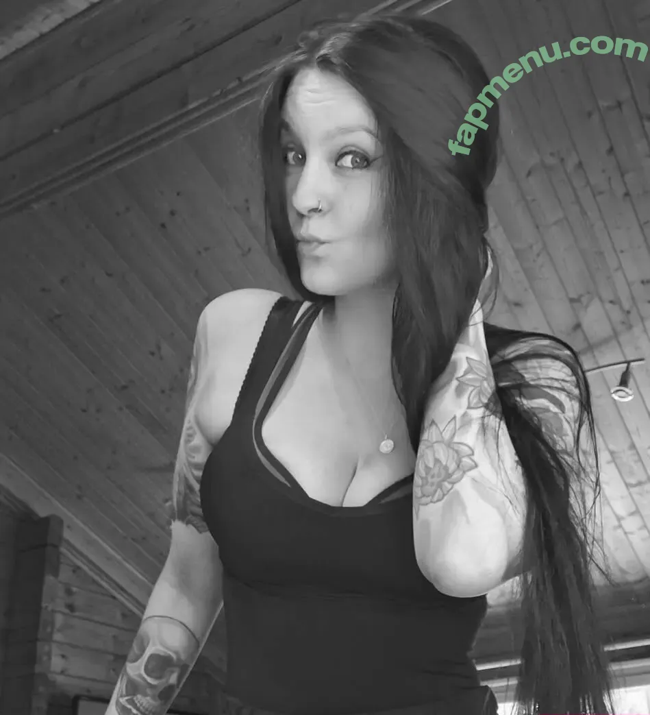 Northern_valkyrie_ nude photo #0001 (Northern_valkyrie_)