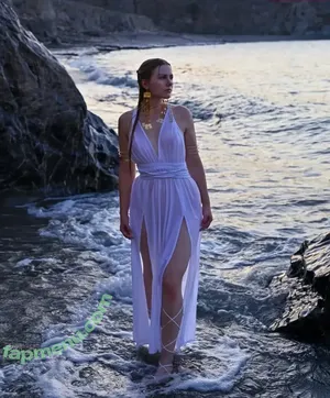 Northwindthul nude photo #0035