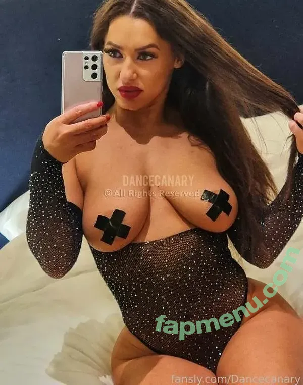 Norways Elektra Neon nude photo #0004 (NorwaysElektraNeon / ingvildgabrielaart)