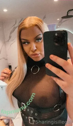 norwayscurvybarbie / crvybarbie nude photo #0010