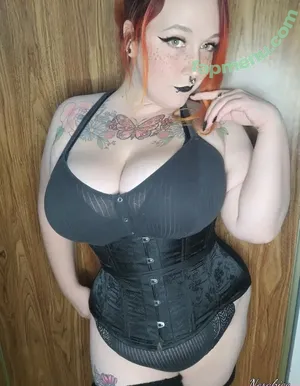  nude photo #0007