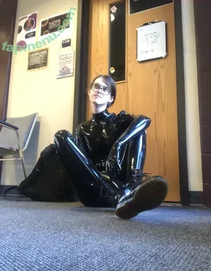  nude photo #0005