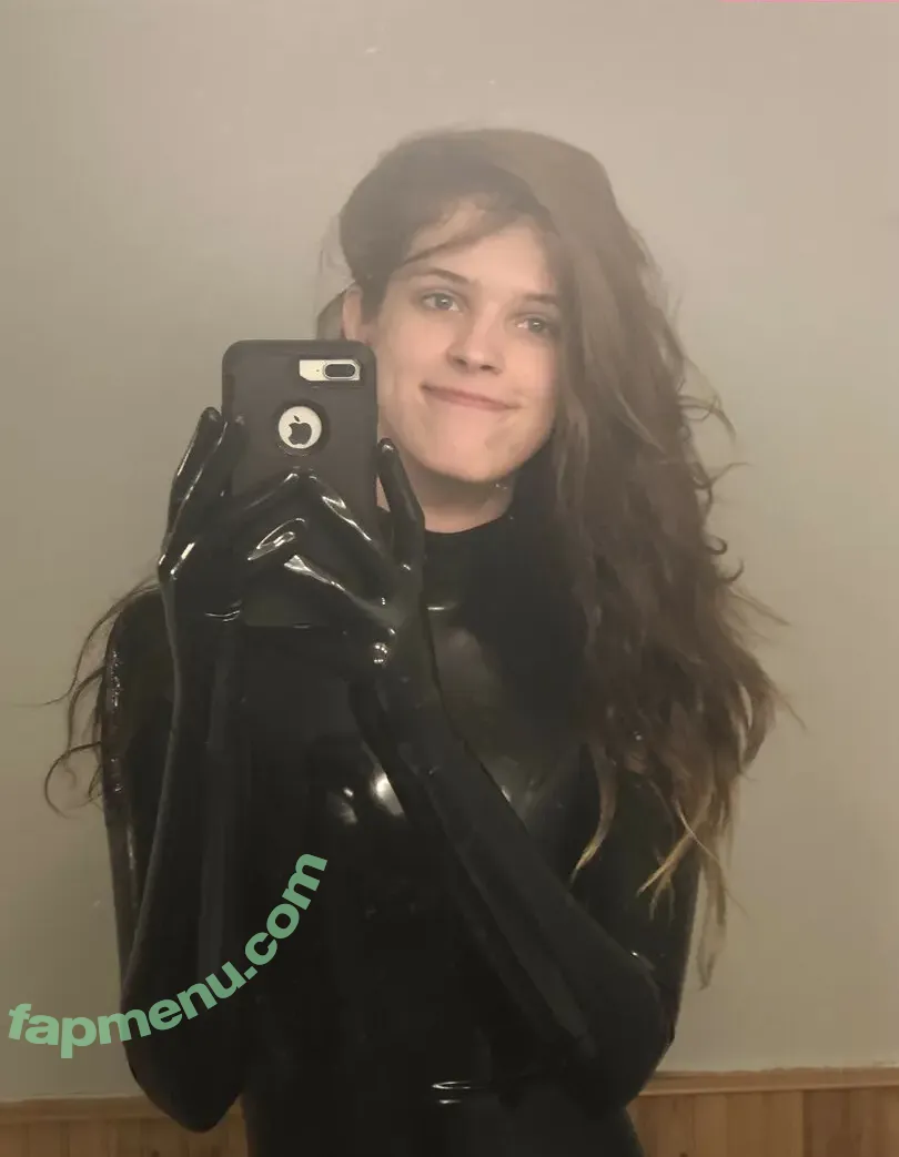 Not_roxyroad nude photo #0003 (Not_roxyroad)