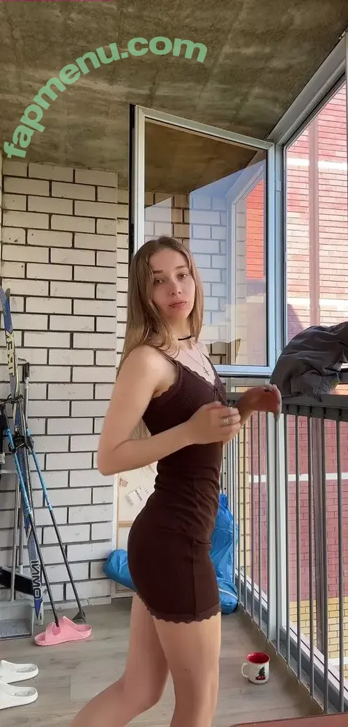 not_so_good_wife nude photo #0101 (NotThatGoodwife / marharytay)
