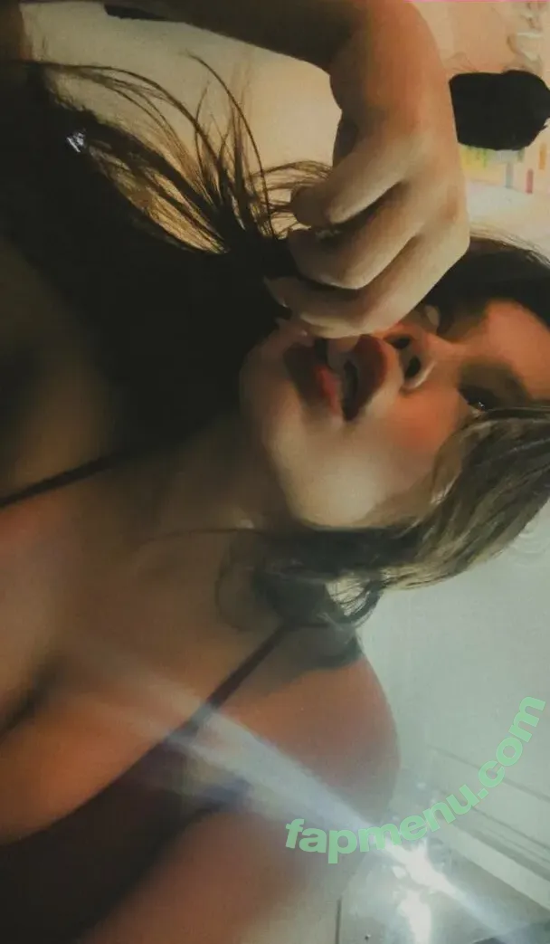 not.so_shy nude photo #0015 (not.so_shyy / sailee dahate / shy_lii)