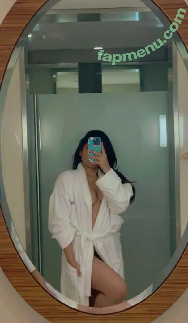 not.so_shy nude photo #0016 (not.so_shyy / sailee dahate / shy_lii)