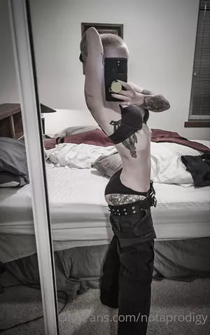 Notaprodigy nude photo #0021