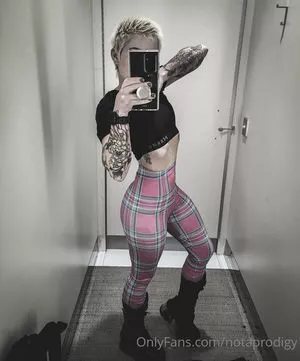 Notaprodigy nude photo #0044