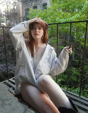 notemilyb / Emilybarch / notemily.oliver nude photo #0232