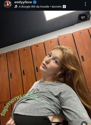 notemilyb / Emilybarch / notemily.oliver nude photo #0245