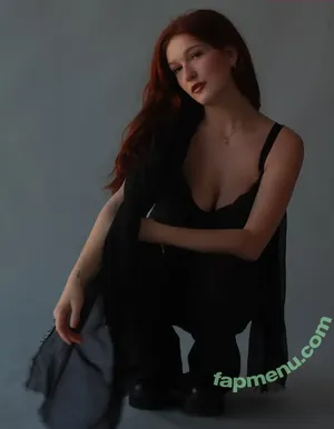 notemilyb / Emilybarch / notemily.oliver nude photo #0329