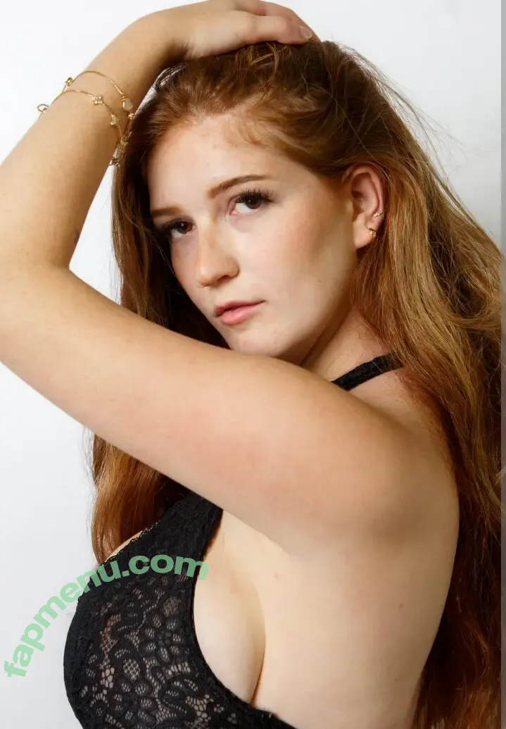 notemilyb nude photo #0206 (Emilybarch / notemily.oliver)
