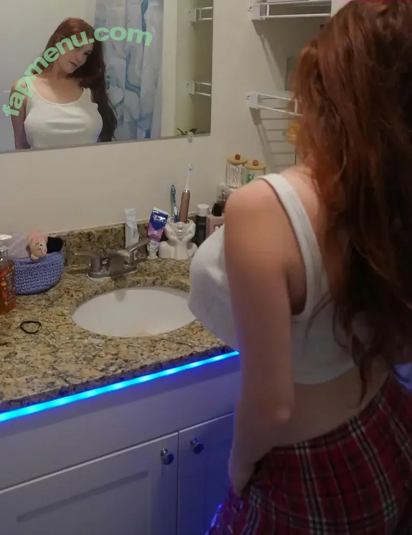 notemilyb nude photo #0256 (Emilybarch / notemily.oliver)