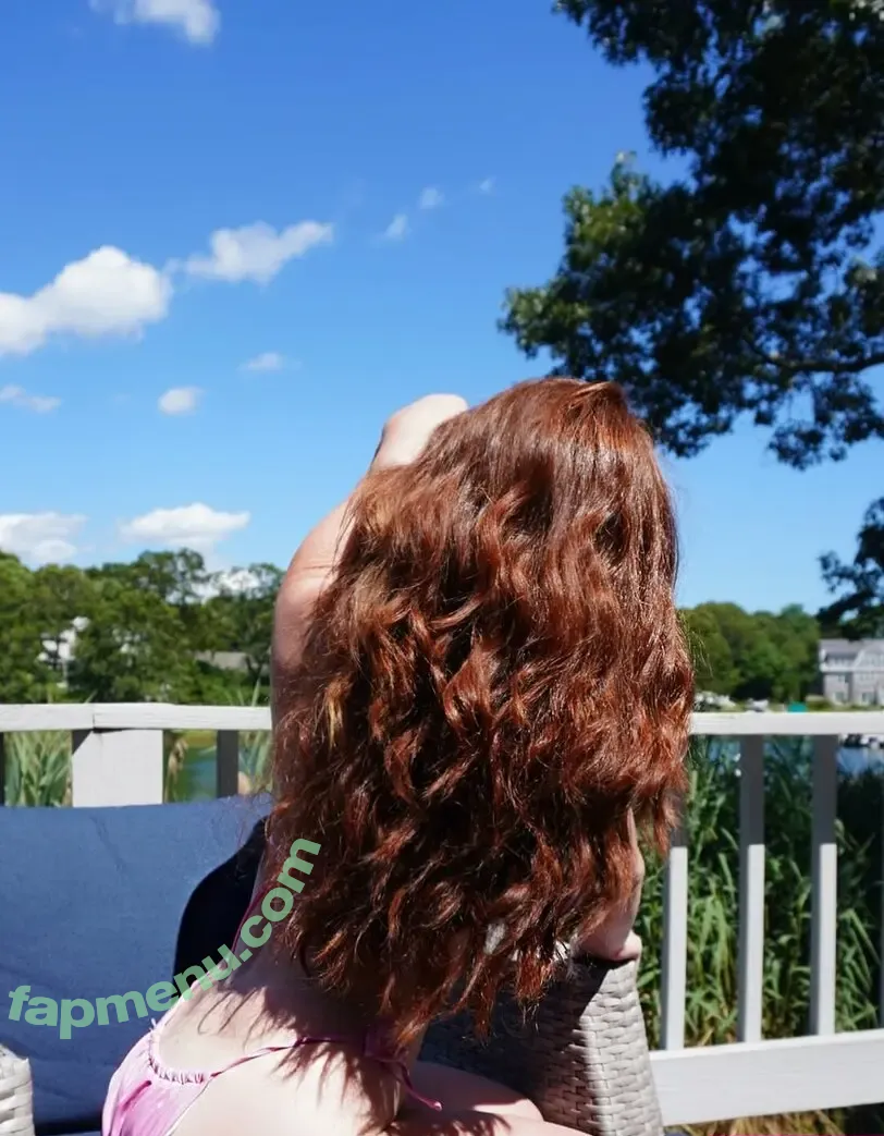 notemilyb nude photo #0281 (Emilybarch / notemily.oliver)