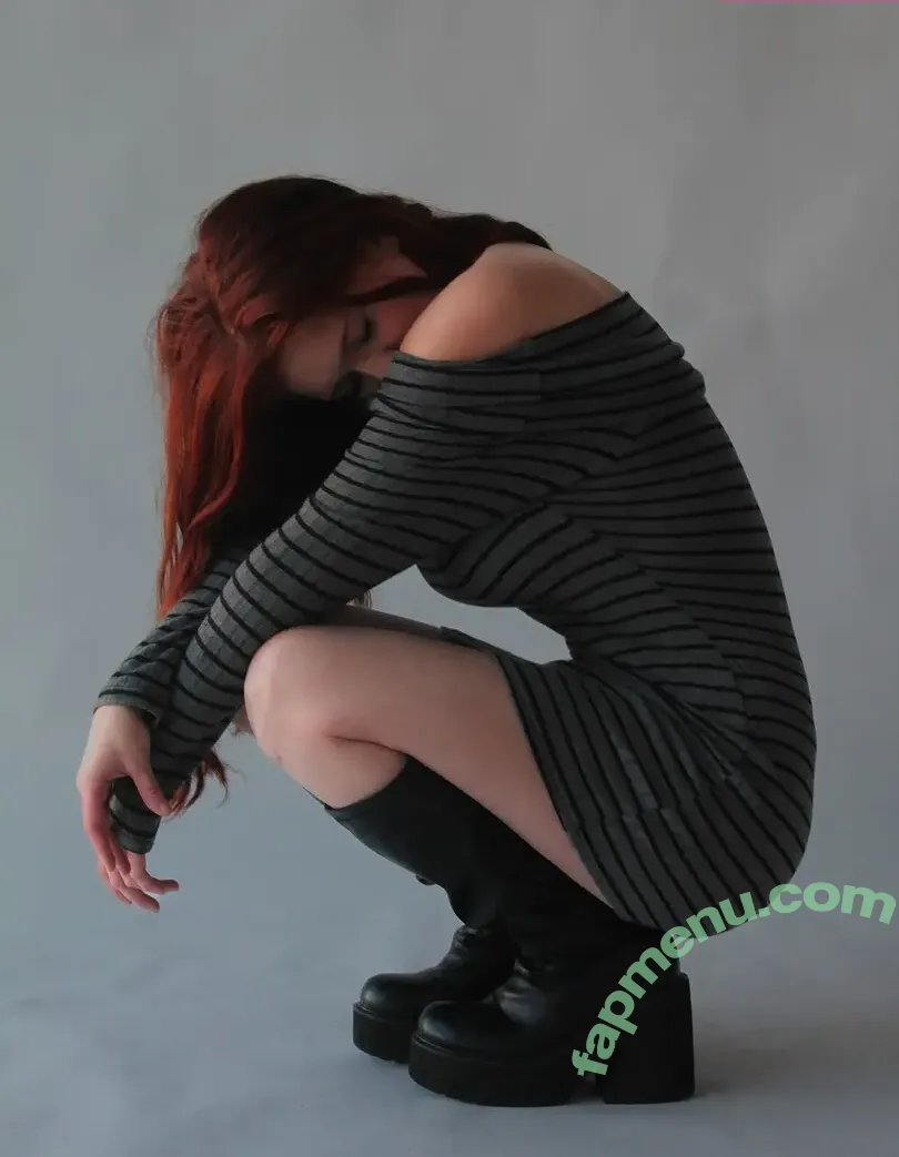 notemilyb nude photo #0299 (Emilybarch / notemily.oliver)