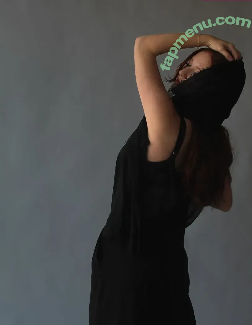 notemilyb nude photo #0326 (Emilybarch / notemily.oliver)