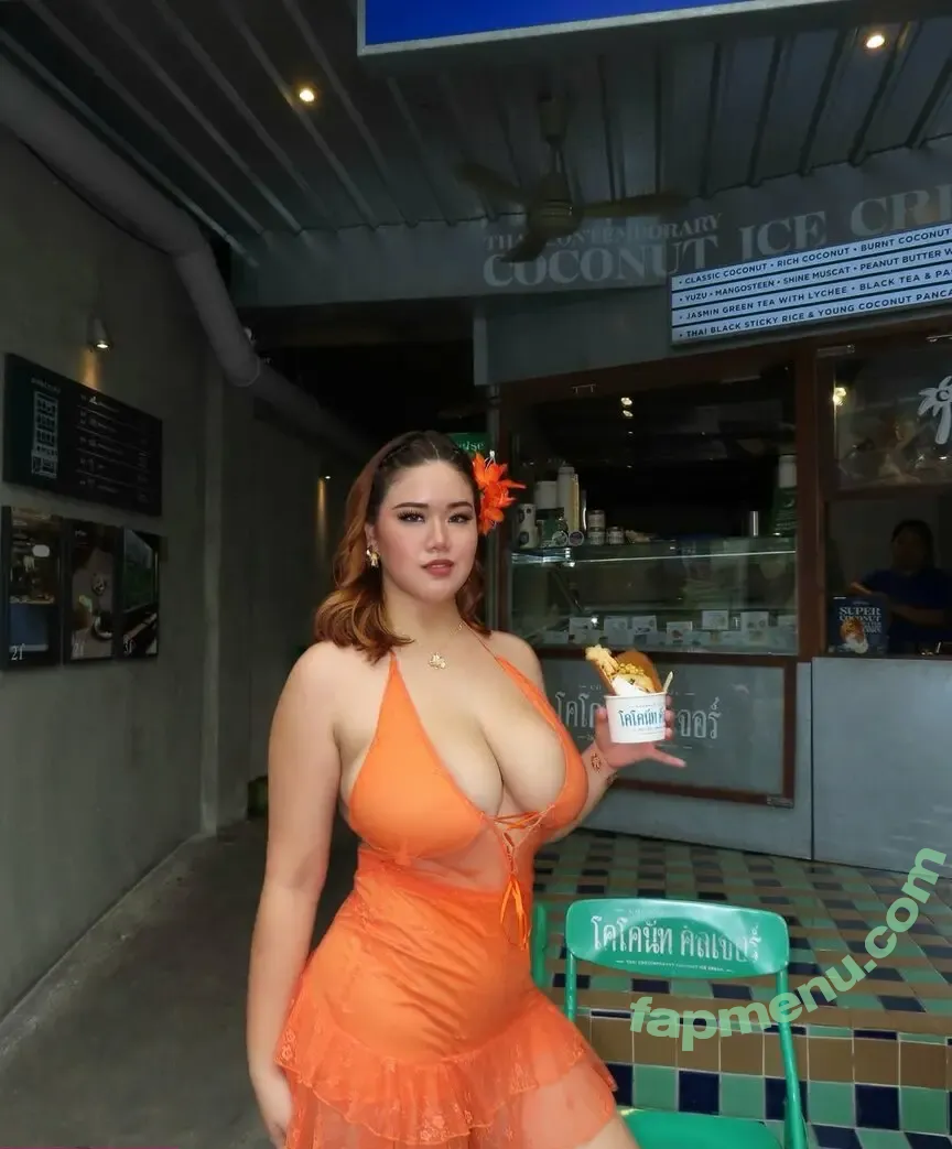 Notepanapisal nude photo #0002 (Notepanapisal)