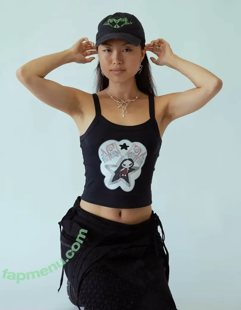 Notevenemily nude photo #0116 (stillnotemily)