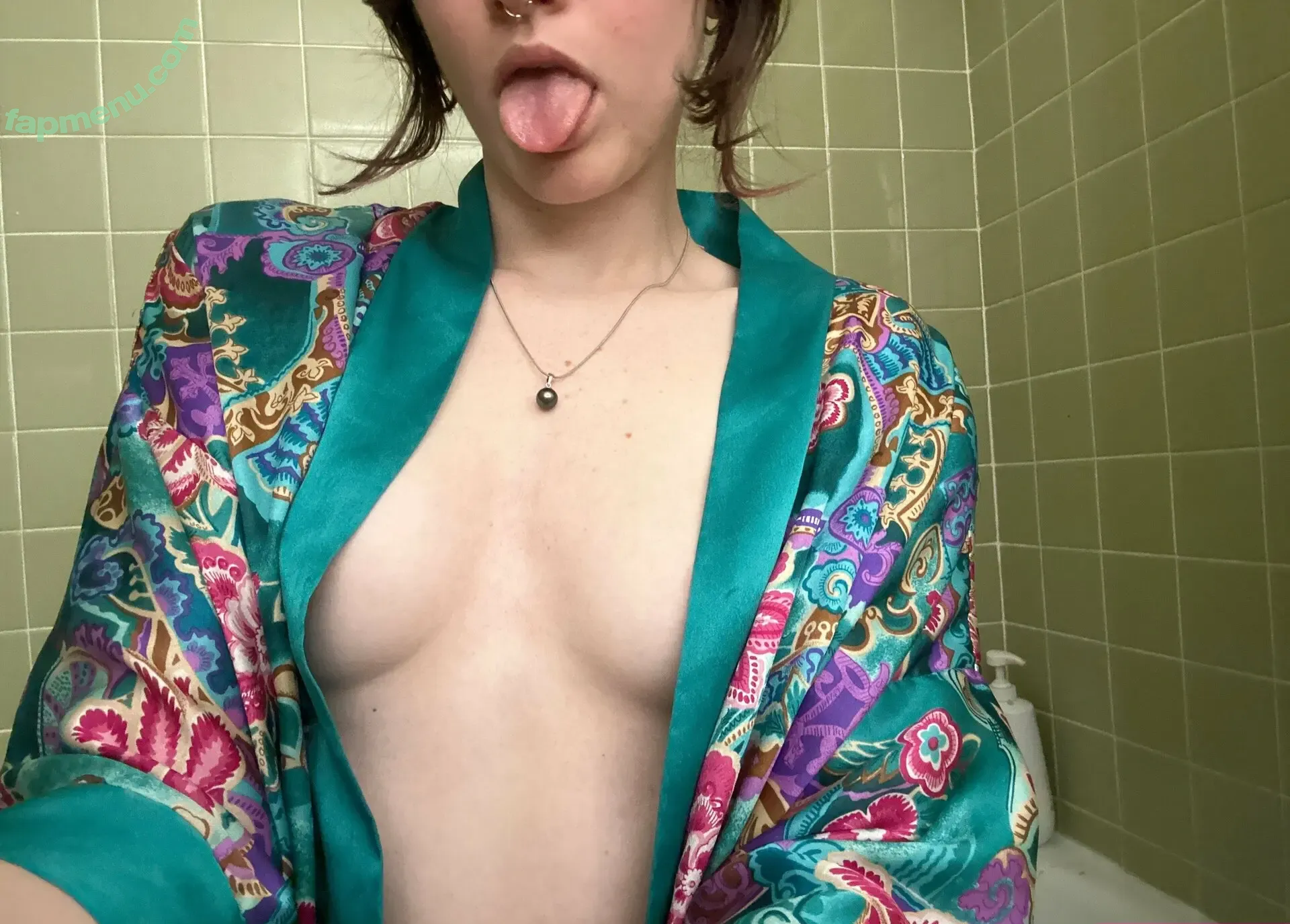 notkat69 nude photo #0024 (notkat69)