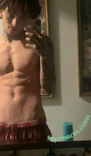  nude photo #0009