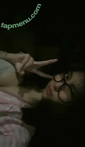  nude photo #0001