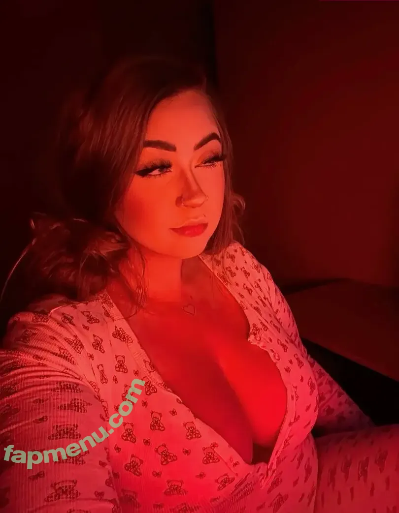 Notsaavy nude photo #0155 (notsavvy / saavyY)