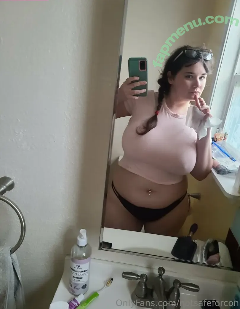 notsafeforcon nude photo #0182 (nsfcon)